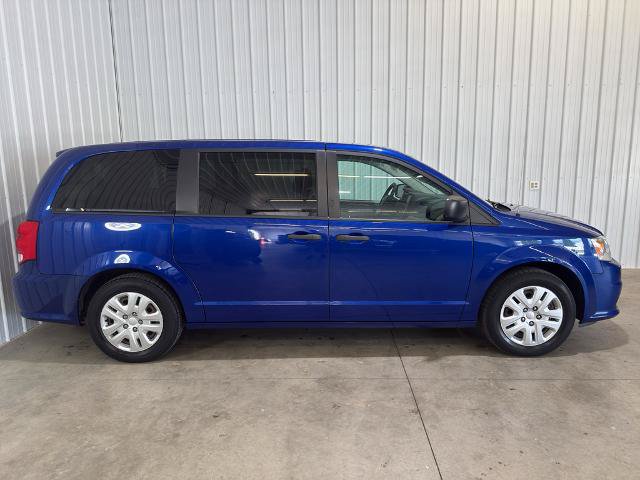 Used 2019 Dodge Grand Caravan SE w/ UConnect Hands-Free Group FWD image 25