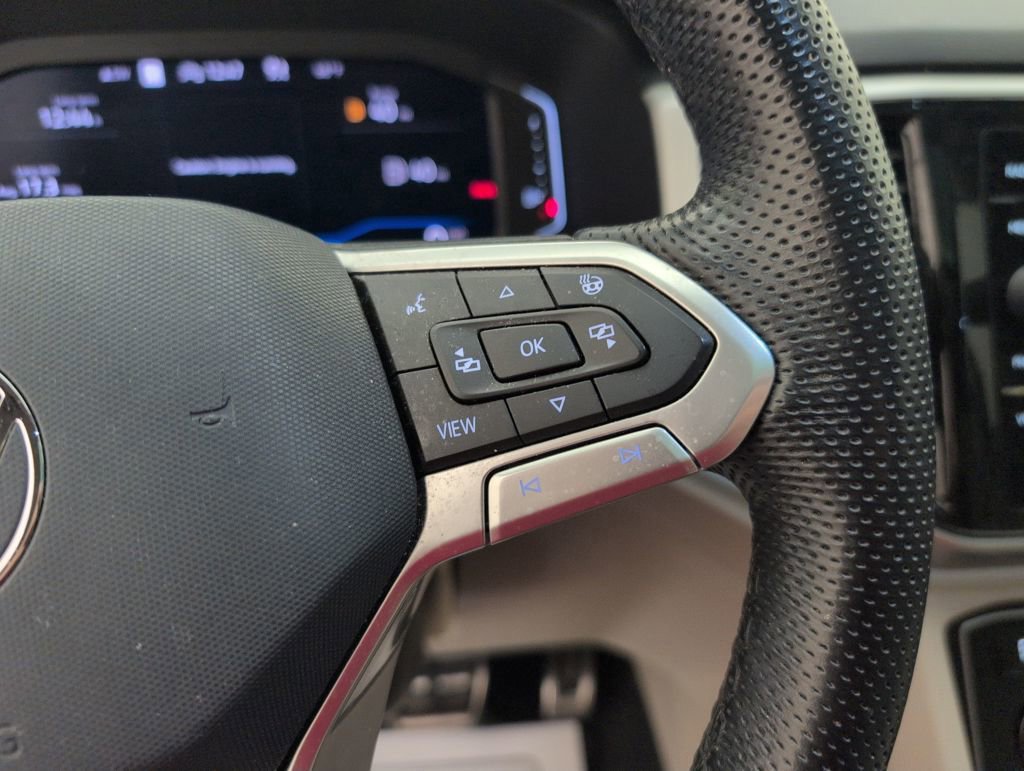 Used 2021 Volkswagen Atlas SEL Premium image 46