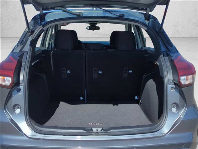 Used 2025 Nissan Kicks Play S image 10