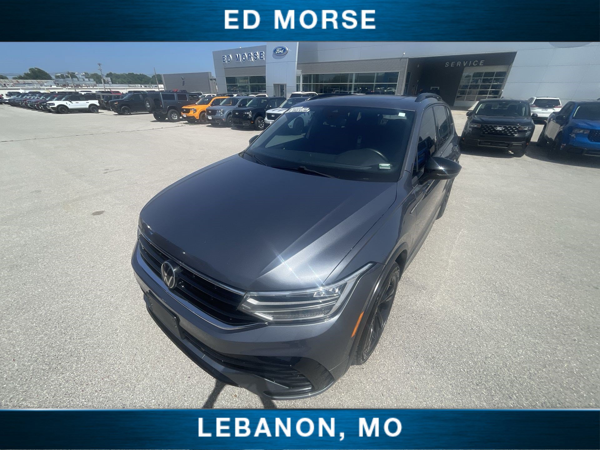 Used 2024 Volkswagen Tiguan SE R-Line AWD/4WD image 20
