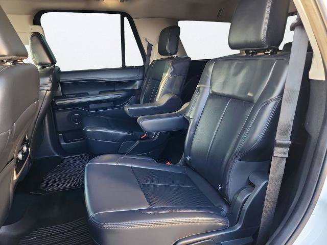Certified 2024 Ford Expedition XLT RWD image 20