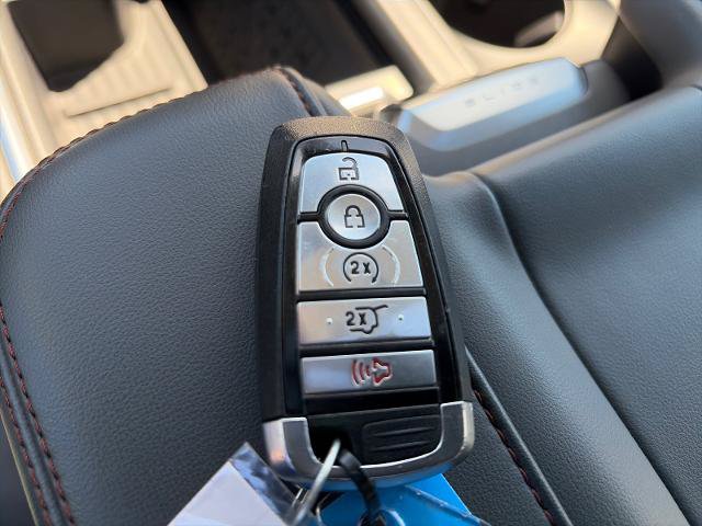 Certified 2025 Ford Expedition Active AWD/4WD image 16