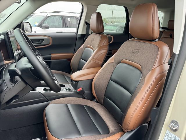 Certified 2025 Ford Bronco Sport Outer Banks w/ Outer Banks Tech Package+ AWD/4WD image 14