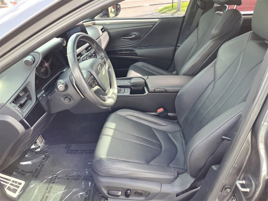 Used 2022 Lexus ES 350 F Sport image 11