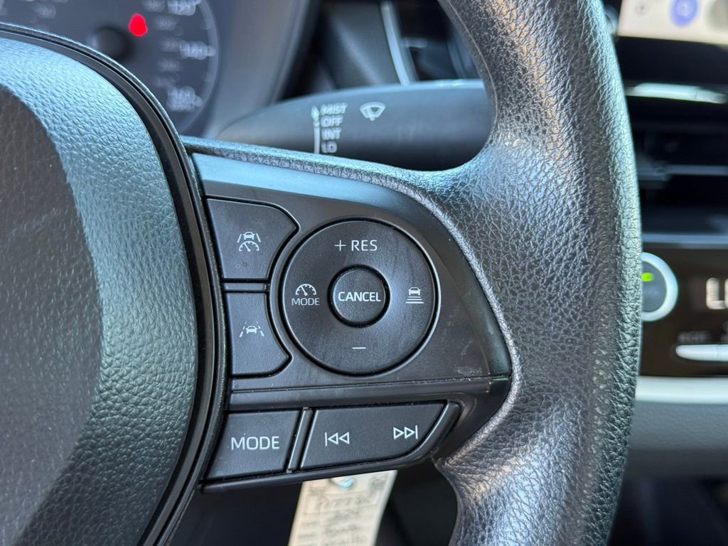 Used 2024 Toyota Corolla LE image 14