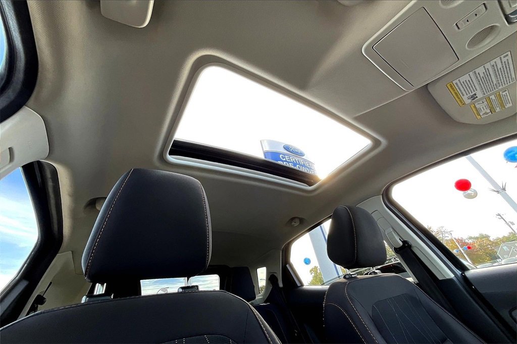 Certified 2022 Ford EcoSport SE w/ SE Appearance Package image 20