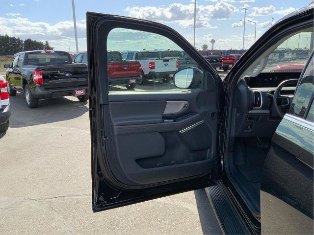 Certified 2025 Ford Expedition Active RWD image 21