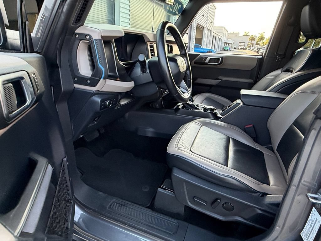 Certified 2022 Ford Bronco Wildtrak AWD/4WD image 11