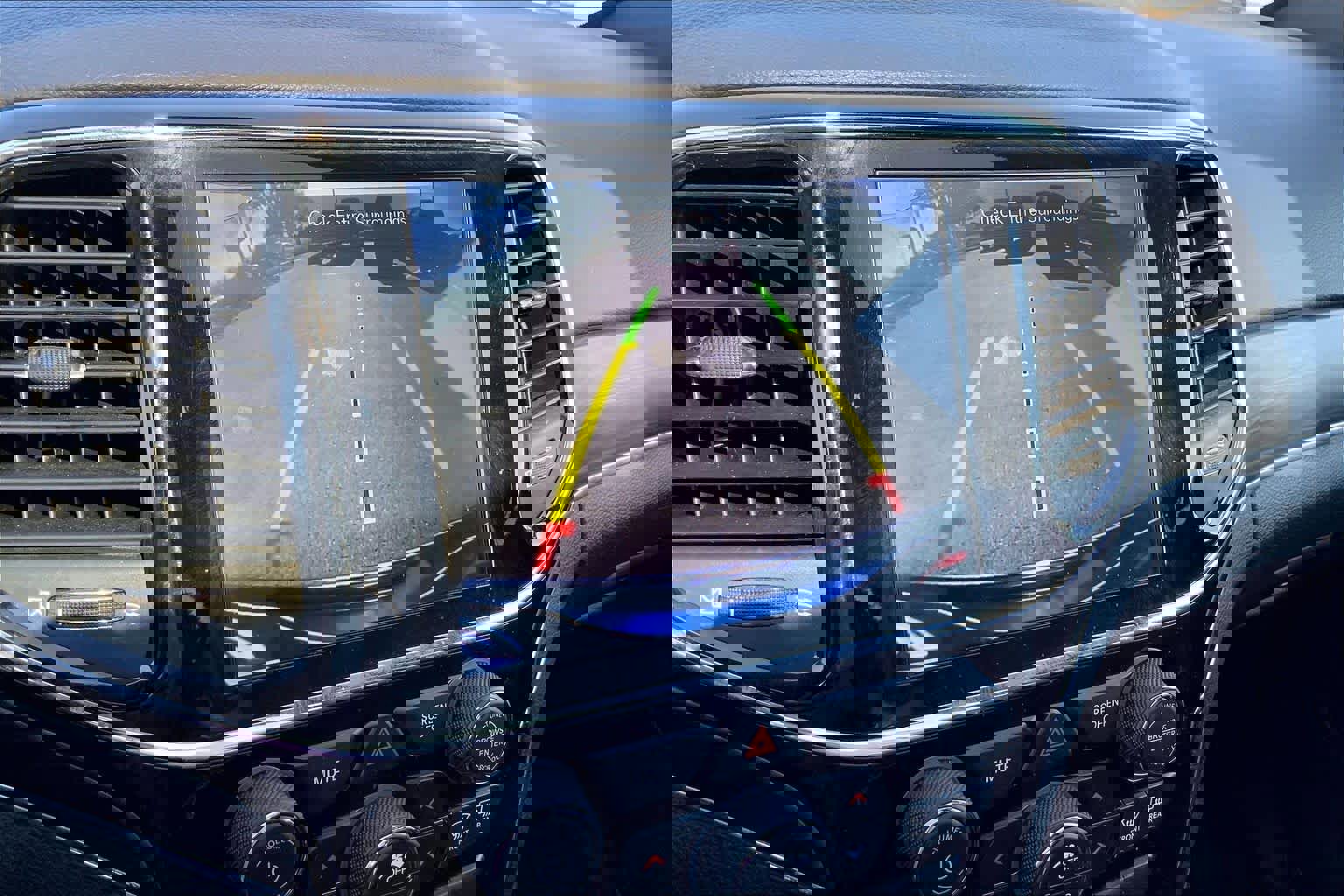 Used 2020 Jeep Grand Cherokee Limited image 27