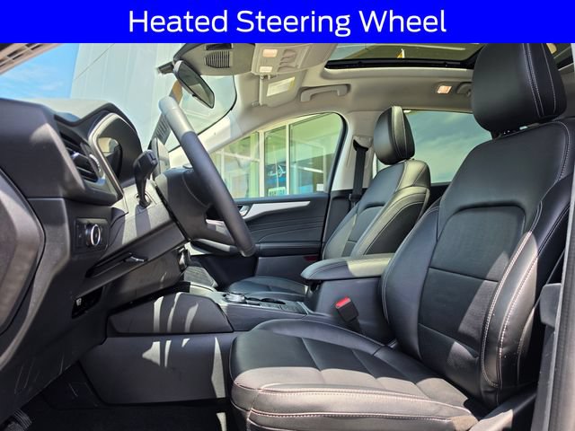 Certified 2022 Ford Escape SEL w/ Technology Package AWD/4WD image 13