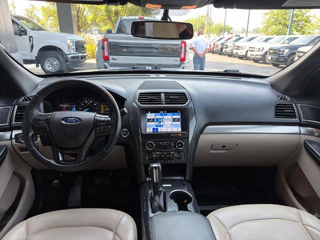 Certified 2018 Ford Explorer XLT w/ Equipment Group 201A AWD/4WD image 34