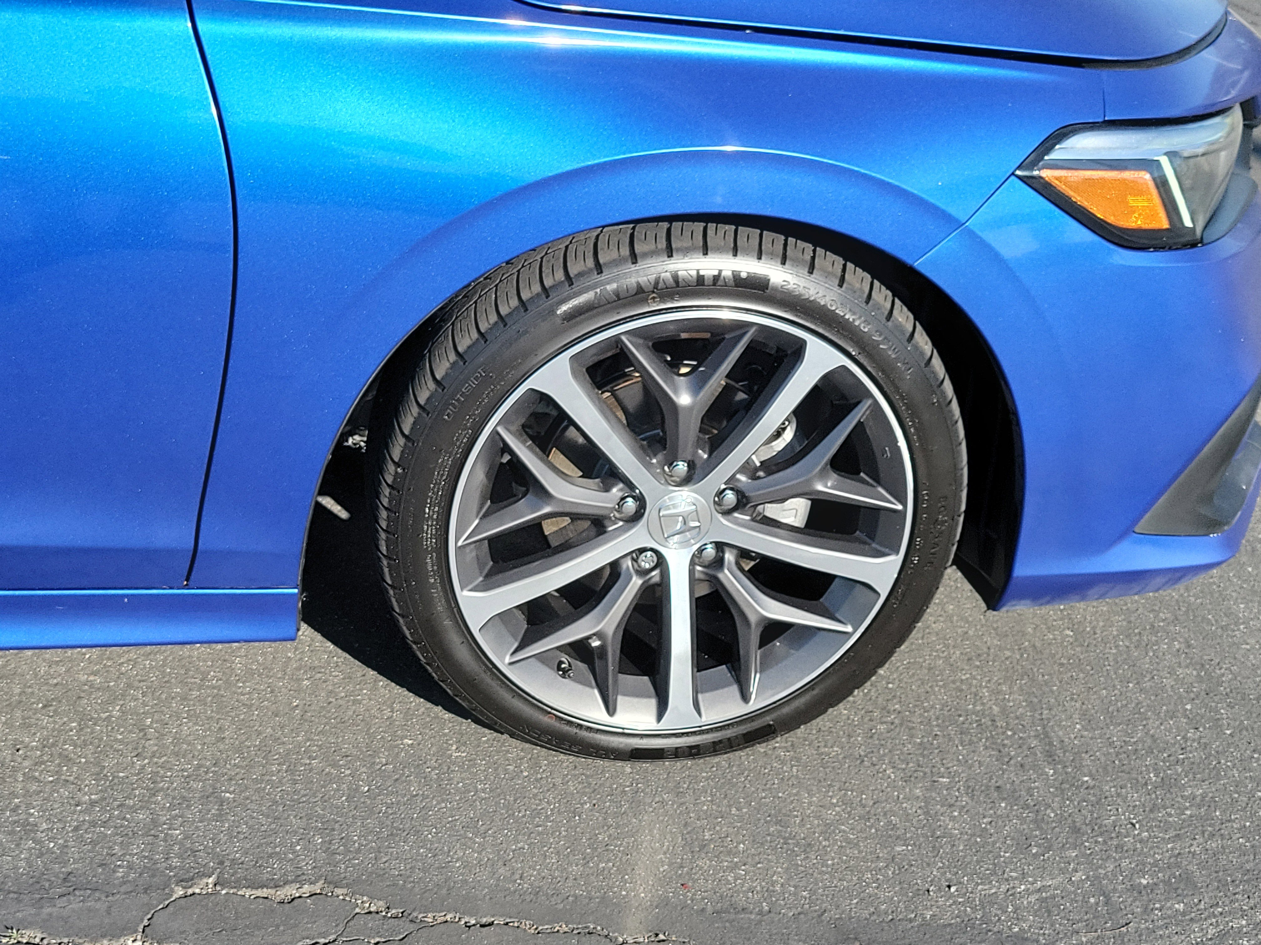 Used 2022 Honda Civic Touring image 14