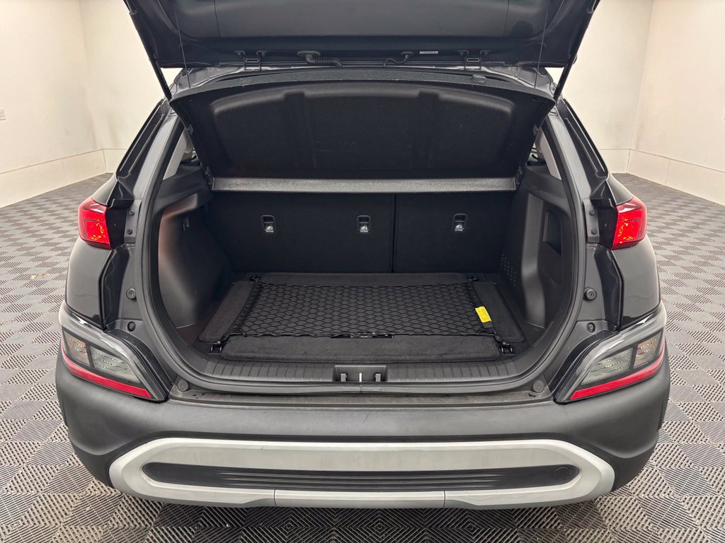 Used 2023 Hyundai Kona SEL w/ Cargo Package AWD/4WD image 10