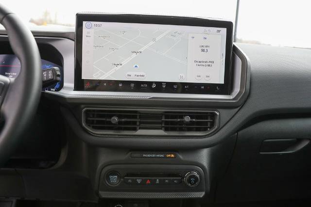 Certified 2025 Ford Bronco Sport Outer Banks w/ Outer Banks Tech Package+ image 39