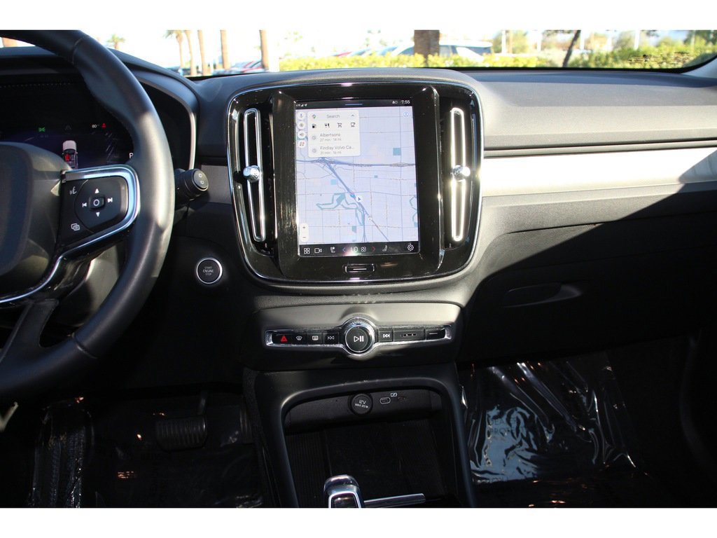 Used 2023 Volvo XC40 B5 Plus w/ Driver Assist Package image 14