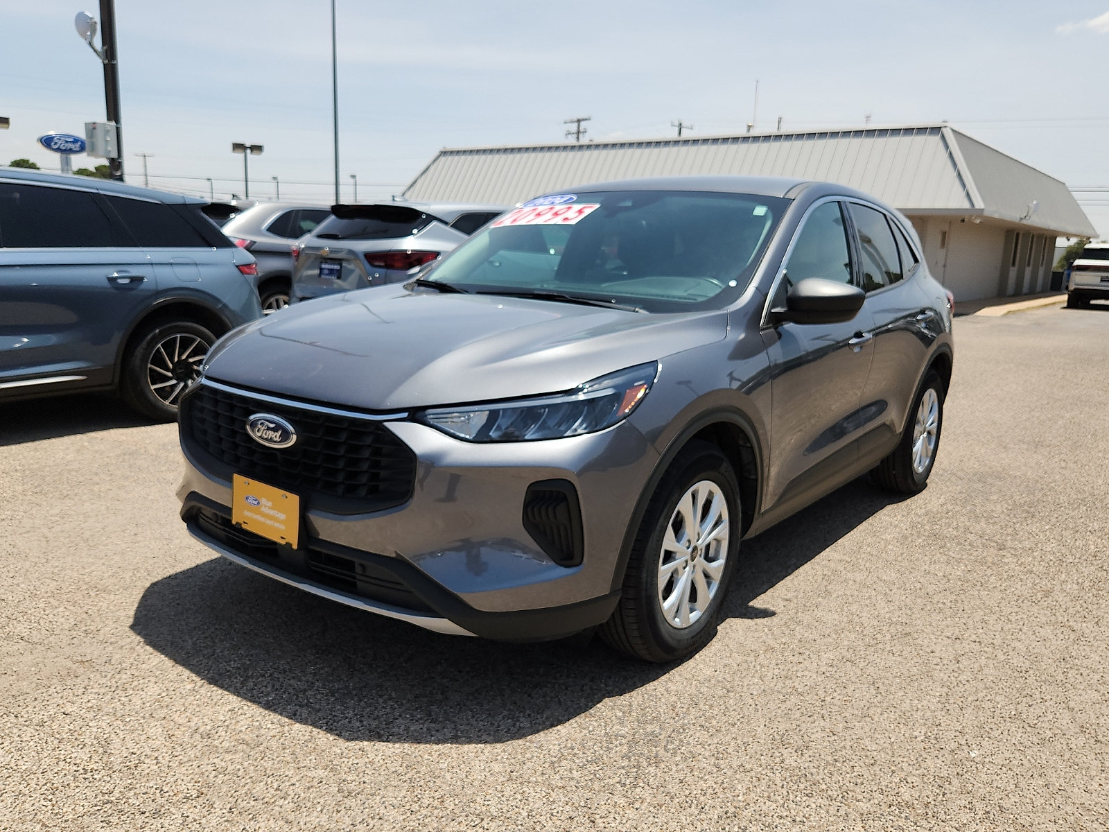 Certified 2024 Ford Escape Active FWD image 3