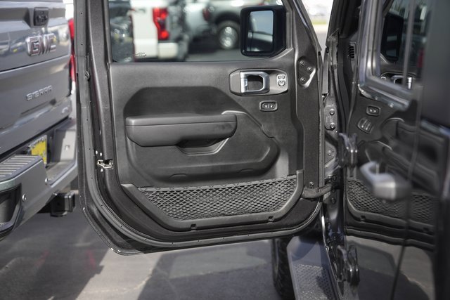 Used 2023 Jeep Gladiator Willys image 29
