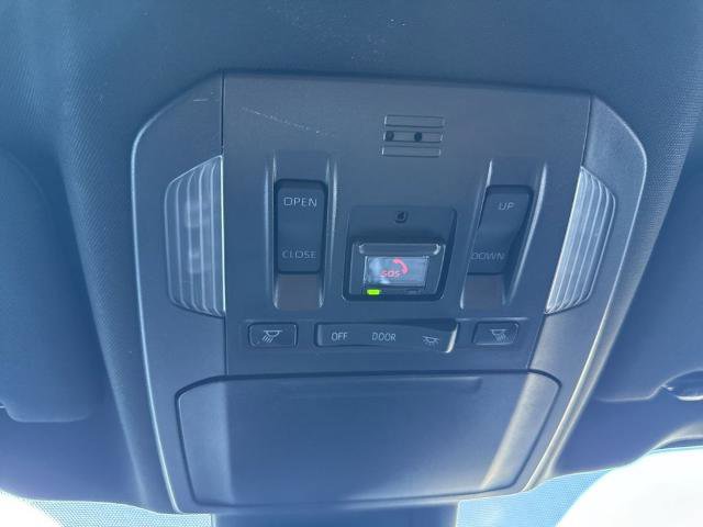 Used 2021 Toyota Highlander XSE image 20