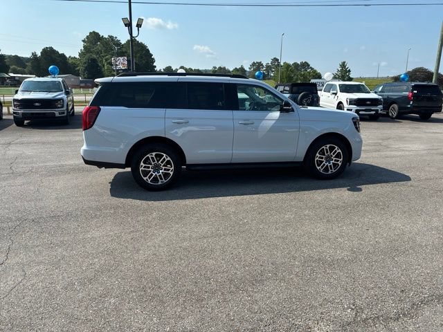 Certified 2025 Ford Expedition Active AWD/4WD image 50