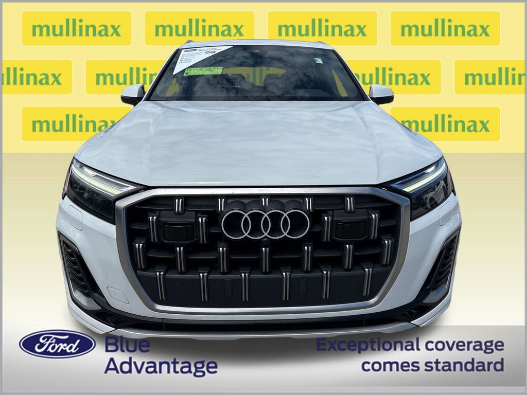 Used 2025 Audi Q7 2.0T Premium w/ Convenience Package AWD/4WD image 12