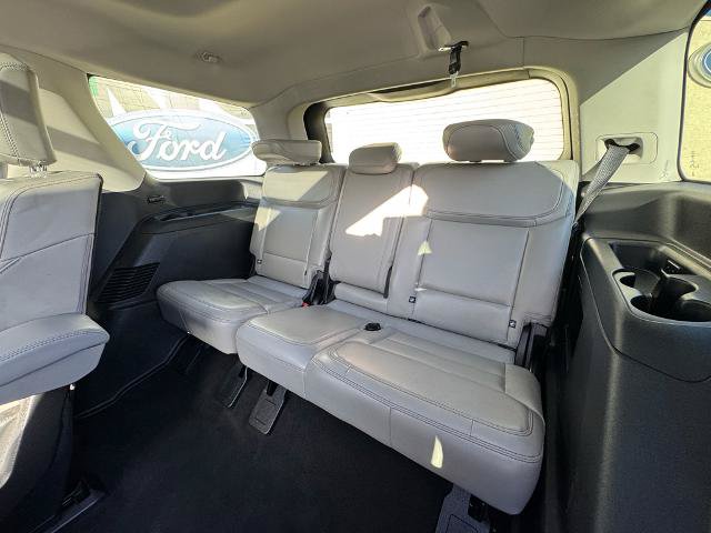Certified 2025 Ford Expedition Active AWD/4WD image 25