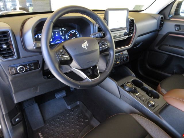 Certified 2024 Ford Bronco Sport Outer Banks w/ Tech Package image 14