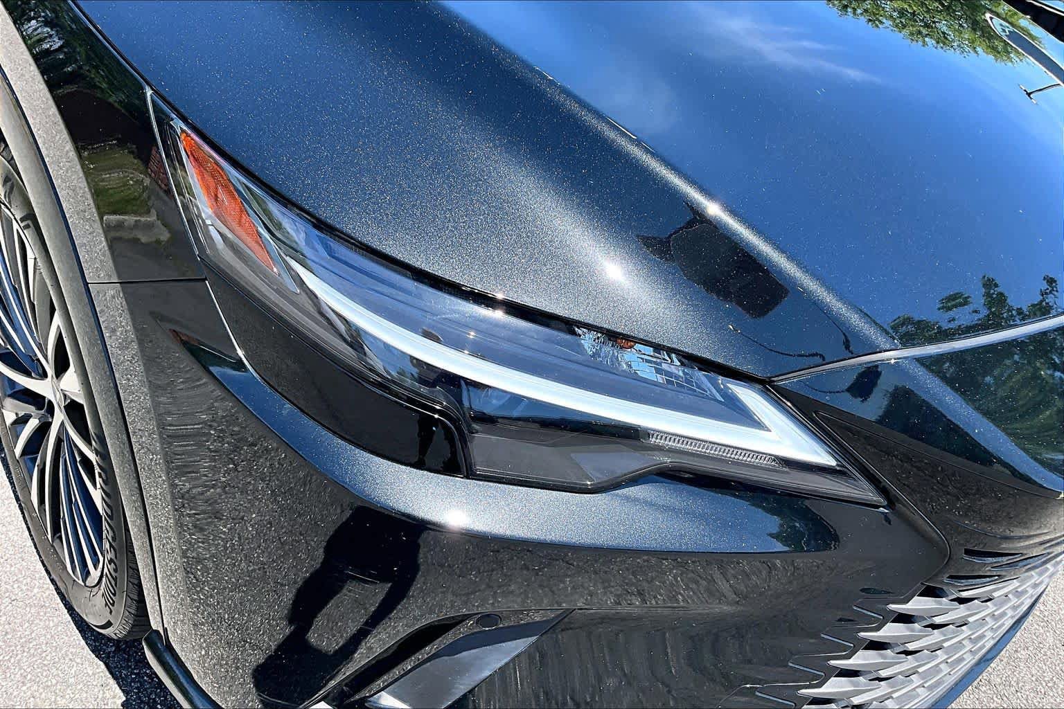 Used 2023 Lexus RX 350 Premium Plus w/ Cold Area Package FWD image 27
