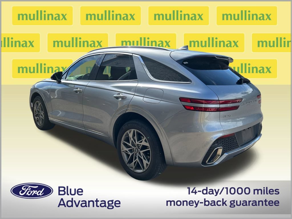 Used 2024 Genesis GV70 2.5T w/ Advanced Package AWD/4WD image 3