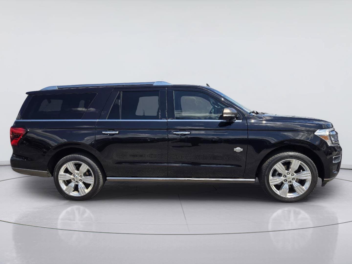 Certified 2023 Ford Expedition Max King Ranch AWD/4WD image 4