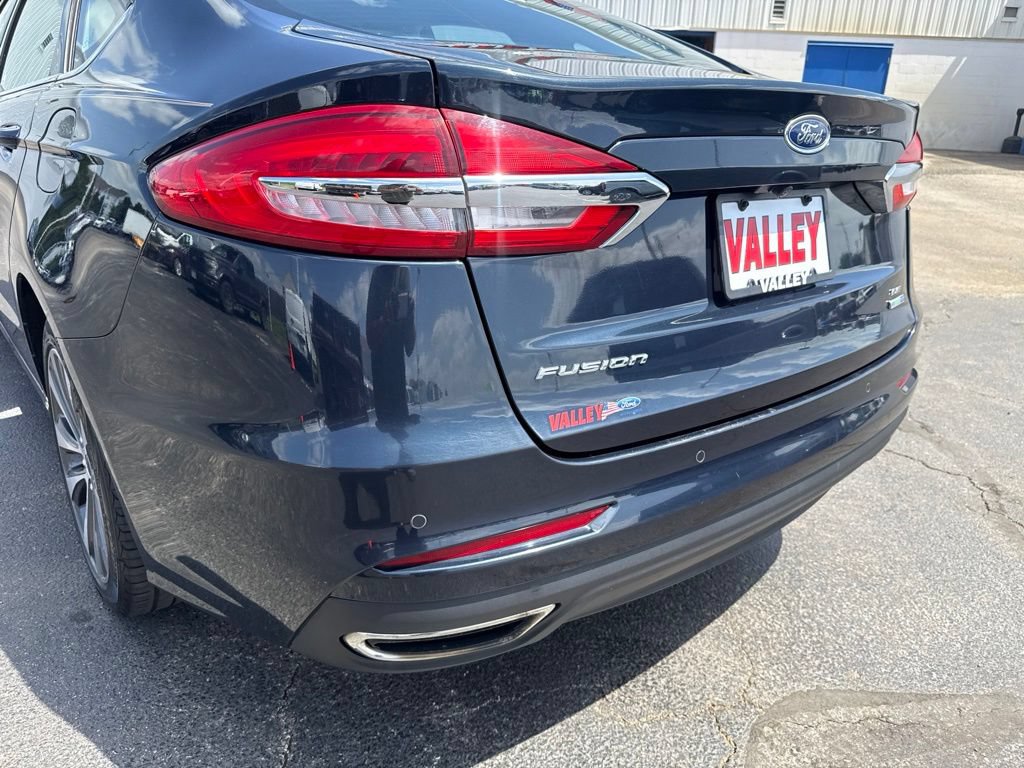 Certified 2020 Ford Fusion SE AWD/4WD image 19