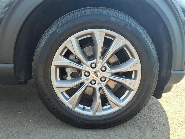 Certified 2023 Ford Explorer XLT w/ Equipment Group 202A AWD/4WD image 25