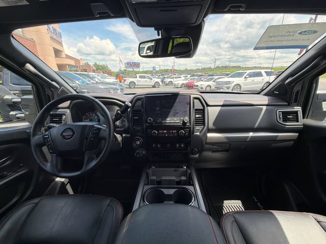 Used 2020 Nissan Titan PRO-4X w/ Pro-4x Convenience Package AWD/4WD image 21