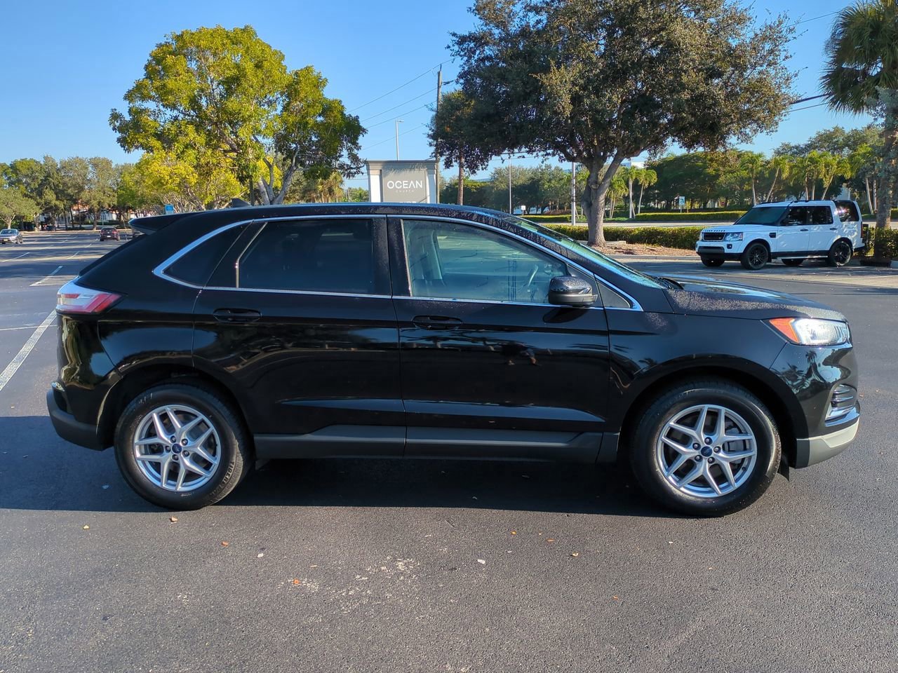 Certified 2022 Ford Edge SEL image 6