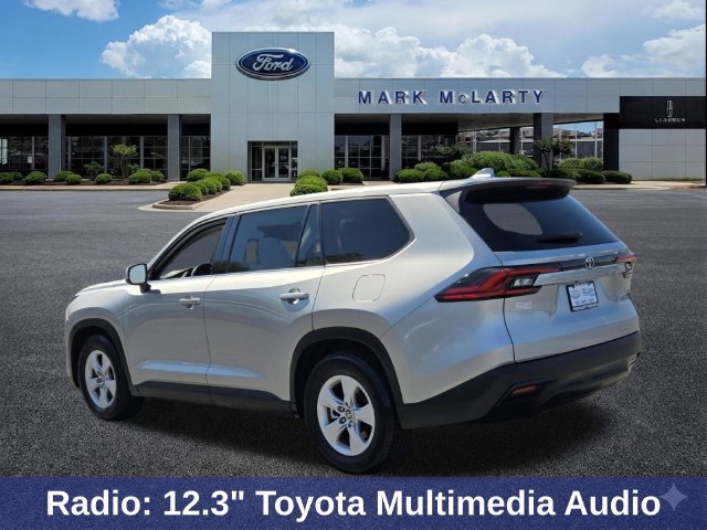 Used 2025 Toyota Grand Highlander FWD image 3