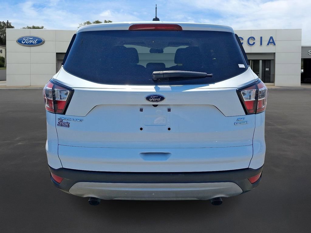Certified 2017 Ford Escape SE FWD image 5