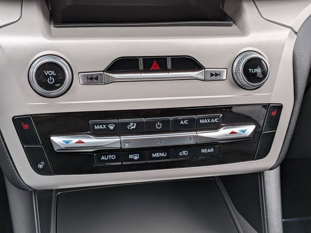 Certified 2023 Ford Explorer XLT w/ Equipment Group 202A AWD/4WD image 27