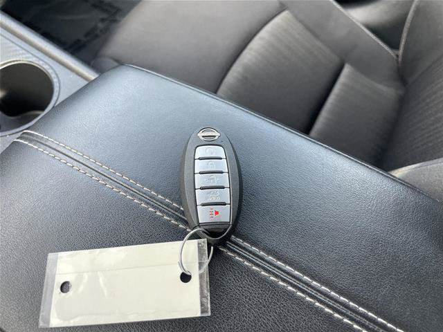 Used 2025 Nissan Altima 2.5 SV AWD/4WD image 35
