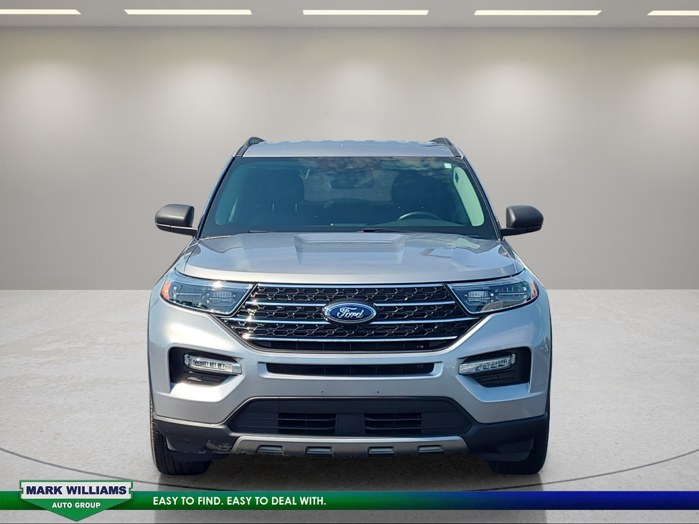 Certified 2023 Ford Explorer XLT w/ Equipment Group 202A AWD/4WD image 9