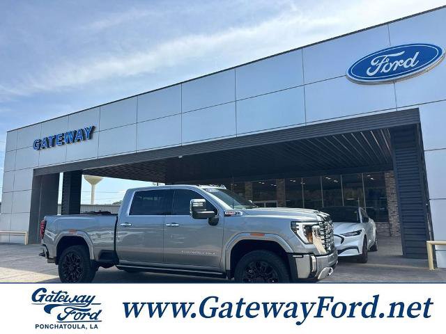 Used 2026 GMC Sierra 2500 Denali w/ Denali Reserve Package AWD/4WD image 1