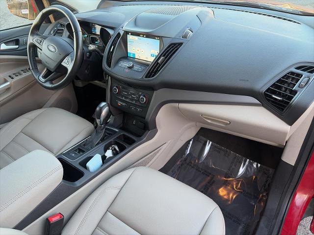 Certified 2019 Ford Escape SEL image 35