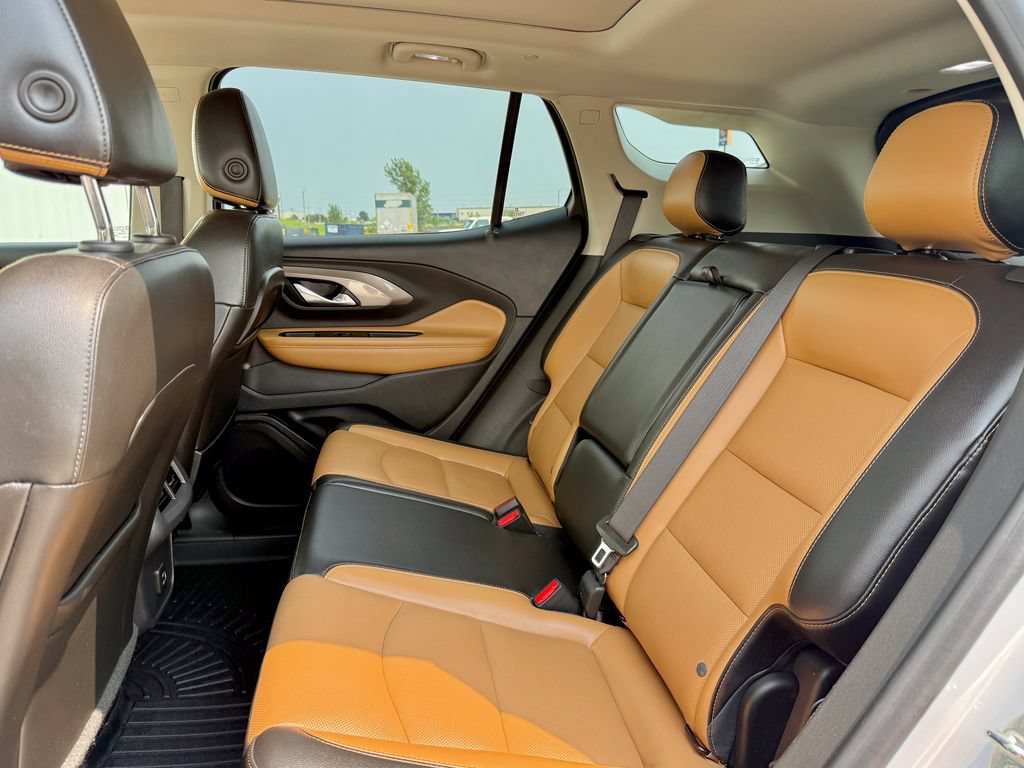 Used 2021 GMC Terrain SLT w/ Infotainment Package II AWD/4WD image 12