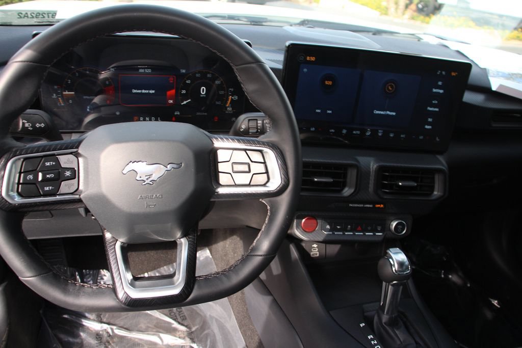 Certified 2025 Ford Mustang Convertible RWD image 17