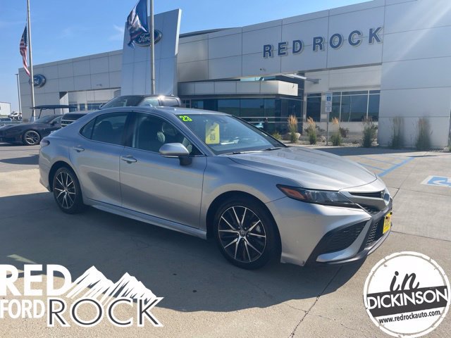 Used 2023 Toyota Camry SE