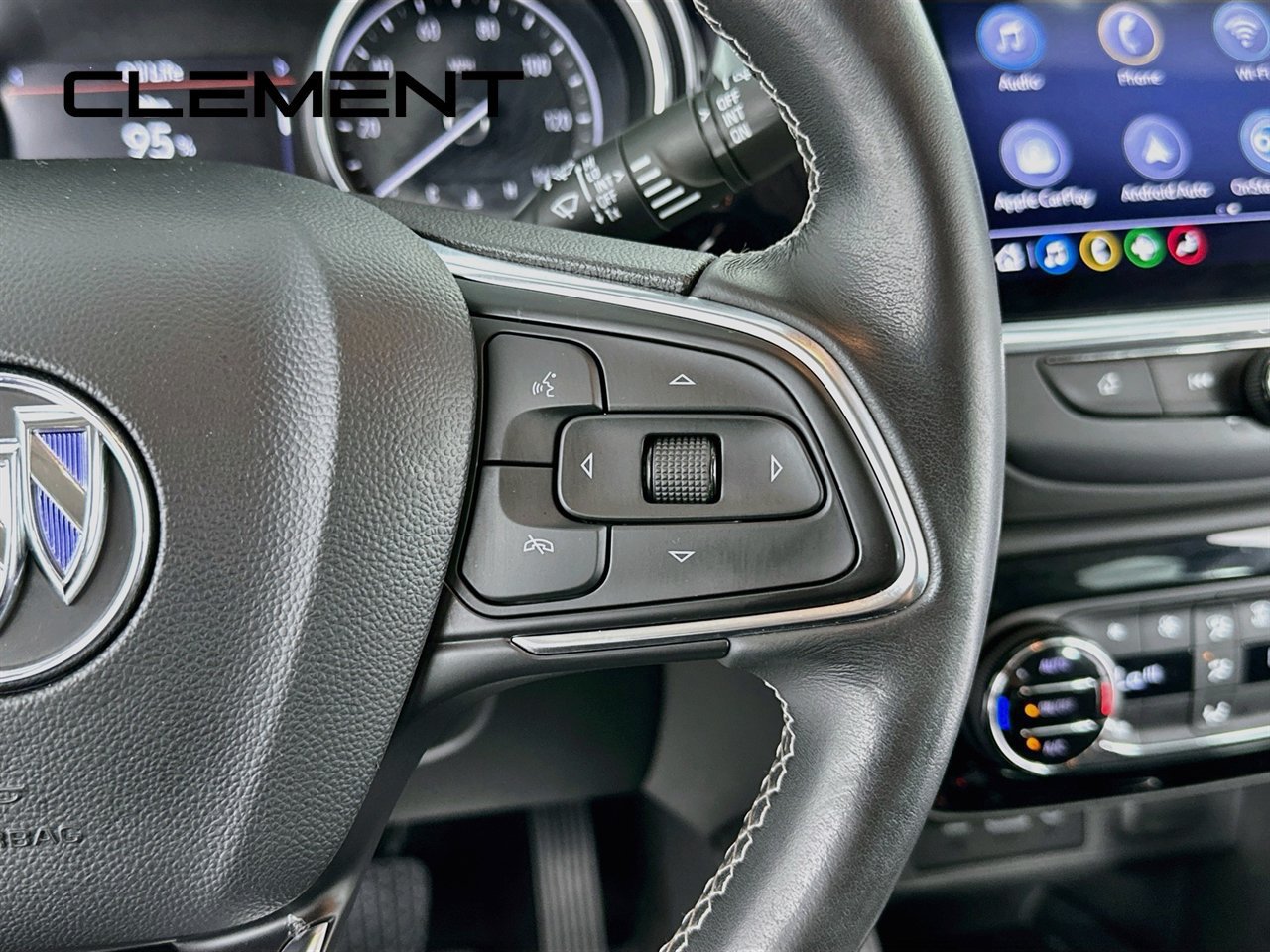 Used 2023 Buick Encore GX Select w/ Sport Touring Package FWD image 17