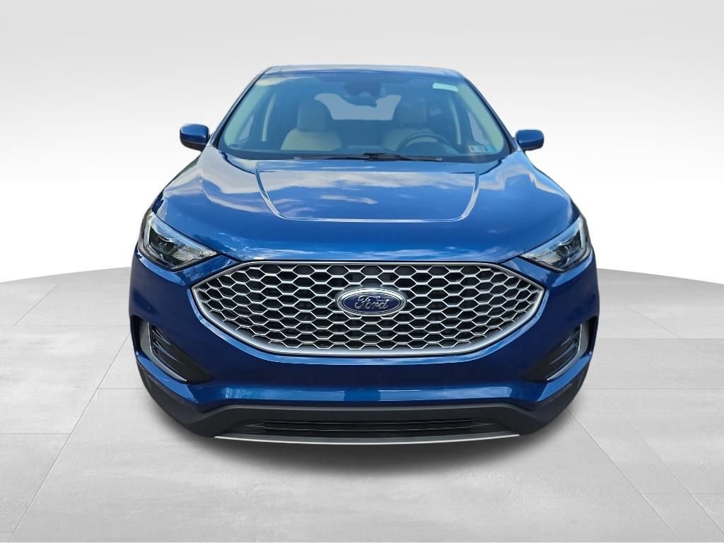 Certified 2023 Ford Edge SEL AWD/4WD image 2