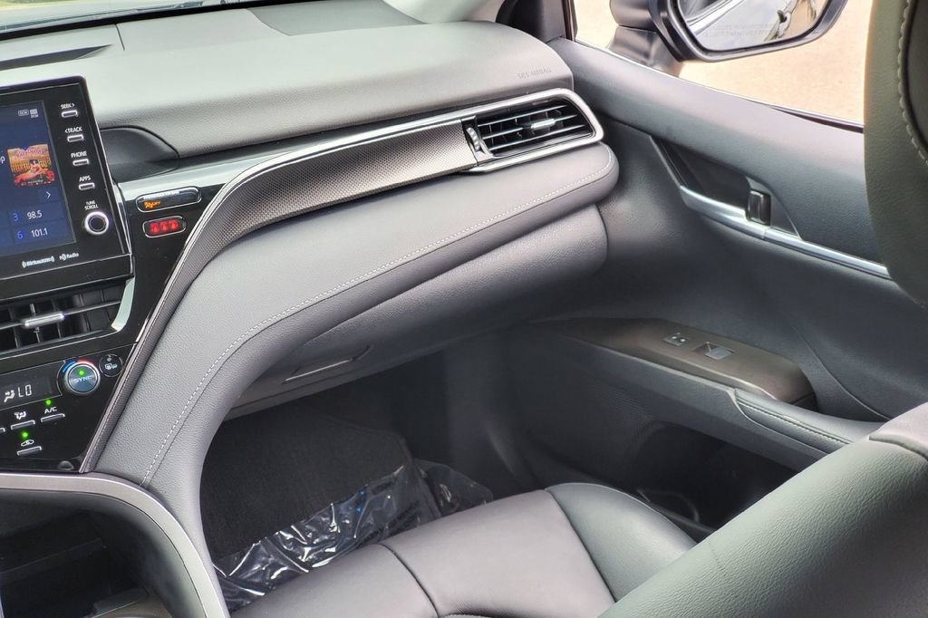 Used 2024 Toyota Camry XSE FWD image 20