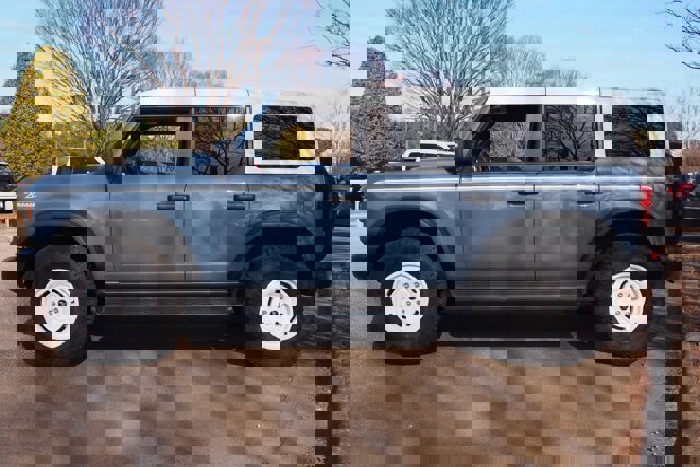 Certified 2025 Ford Bronco Heritage Edition image 2