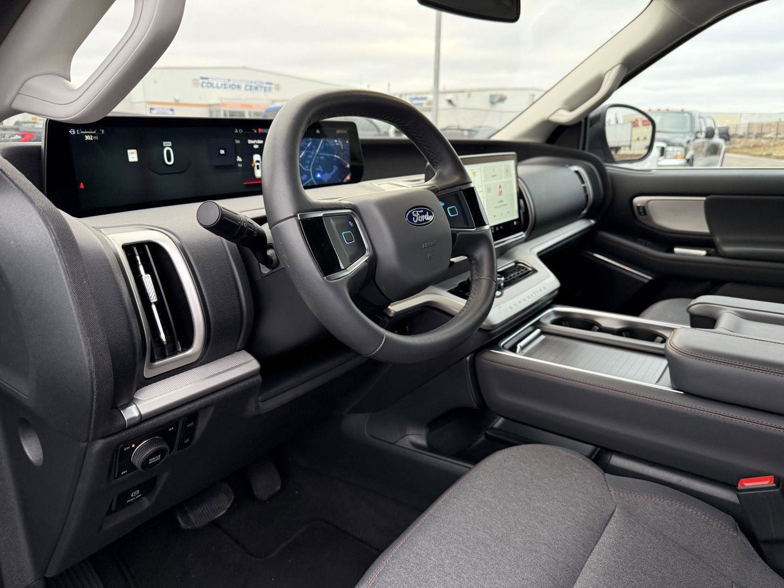 Certified 2025 Ford Expedition Max Active AWD/4WD image 13