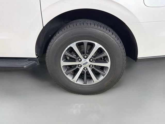 Certified 2018 Ford Expedition Max XLT RWD image 35