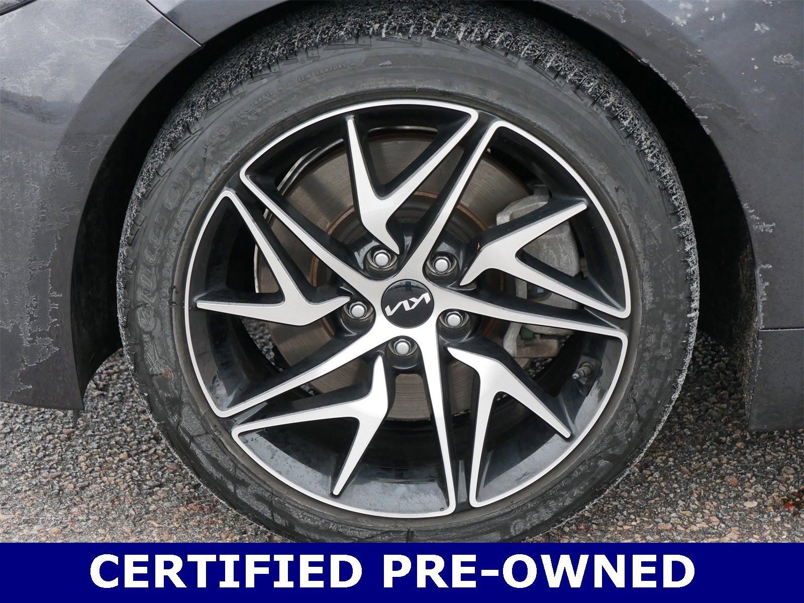 Used 2023 Kia Stinger GT-Line w/ Sun & Sound Package image 9